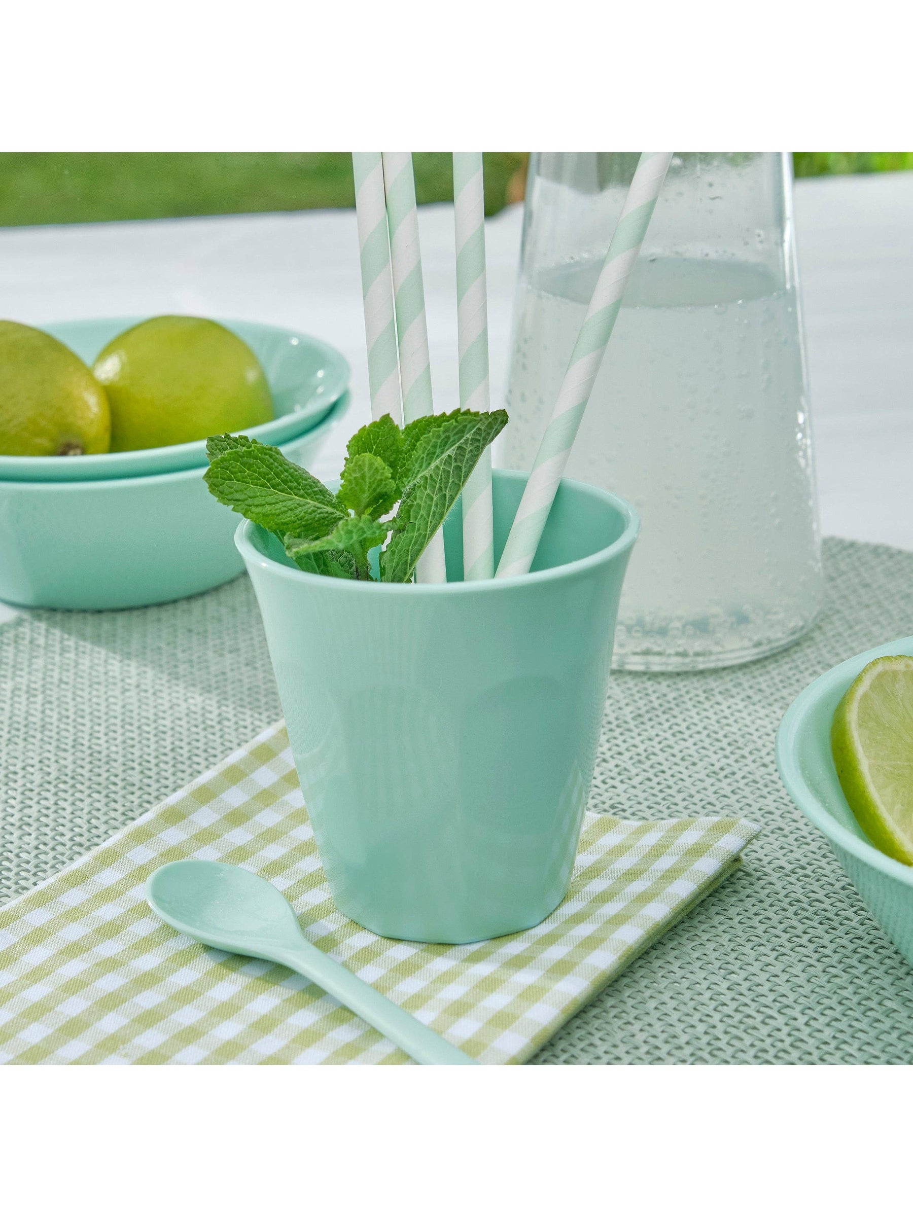 Becher NORA CUP S: Sweet green Koziol ideas for friends GmbH      NATURKINDCHEN