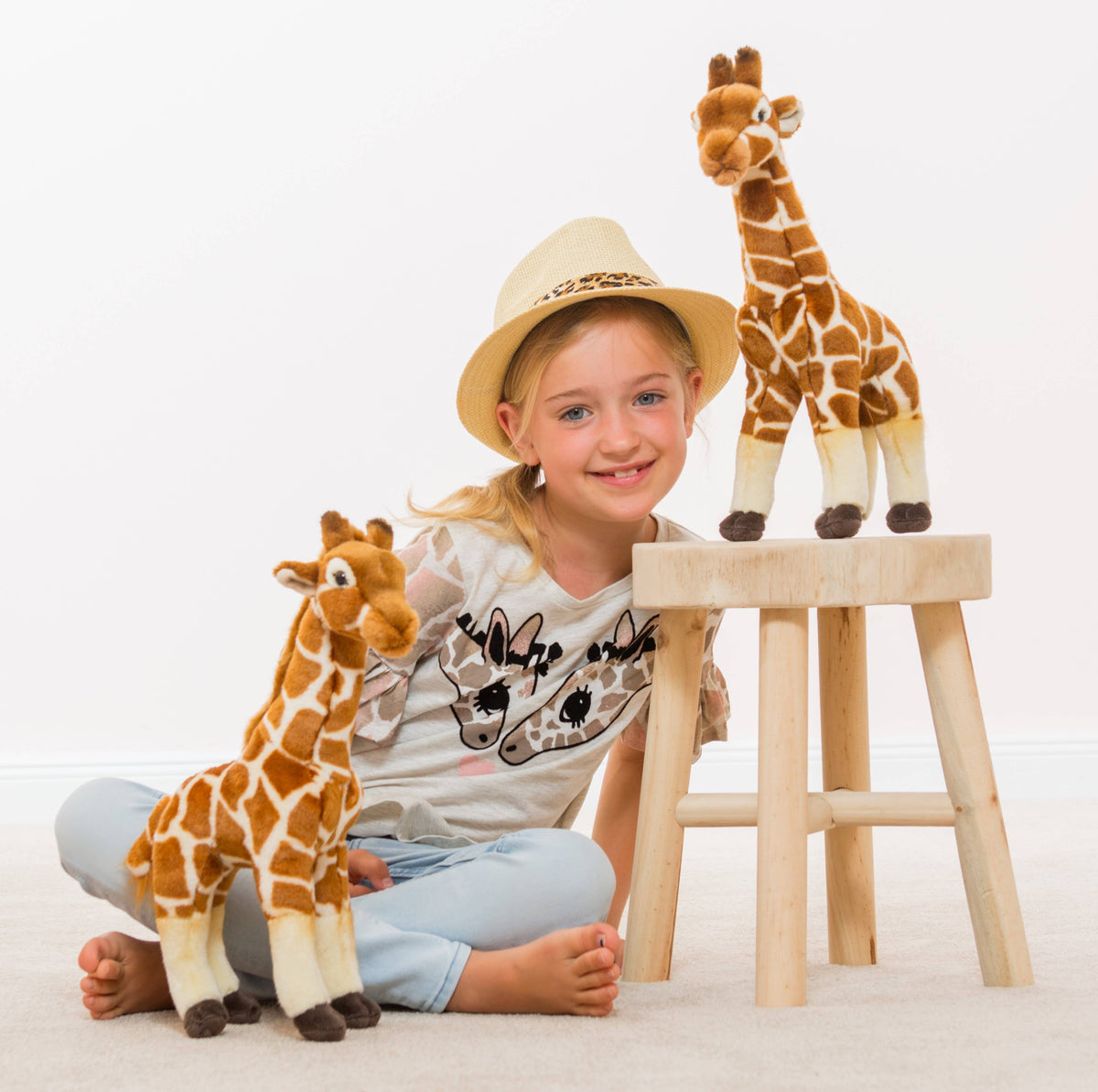 Giraffe stehend 38 cm - Plüschtier - Stofftier Teddy Hermann      NATURKINDCHEN