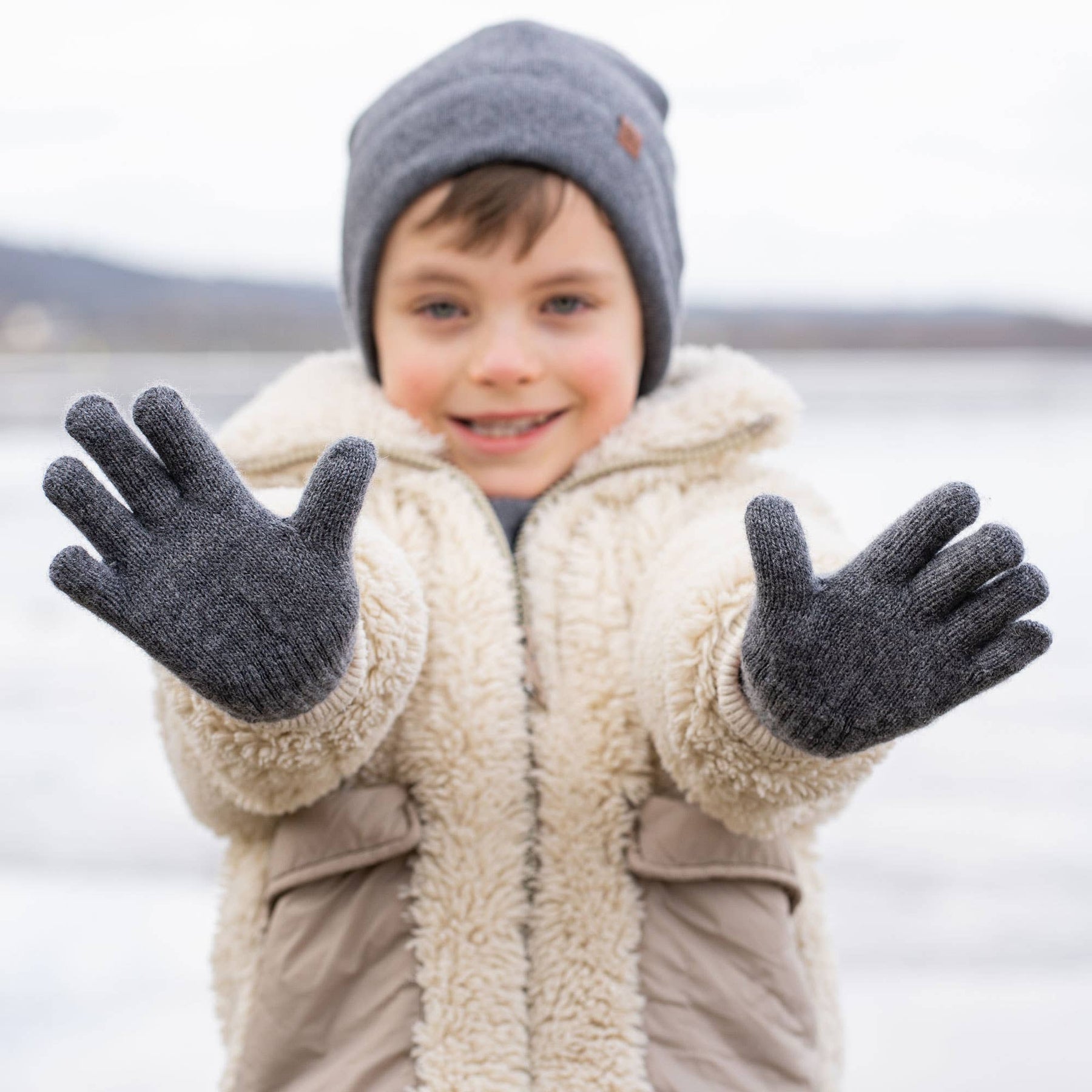 Strickhandschuhe aus Merinowolle und Cashmere für Kinder: Staubig rosa / 1 - 3 Jahre menique      NATURKINDCHEN
