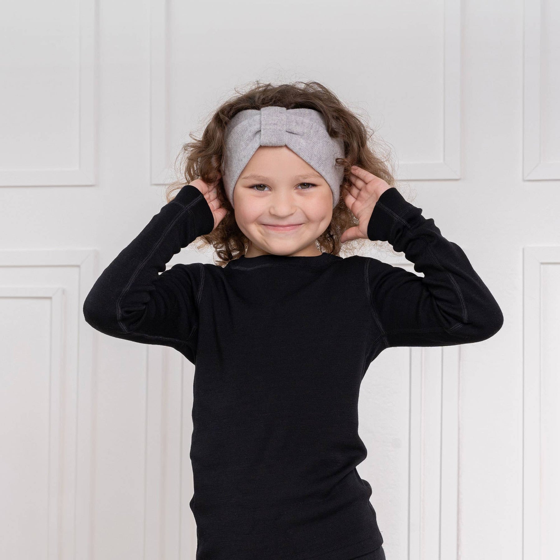 Strickstirnband für Kinder mit Band aus Merino und Cashmere: Dunkelgrau / >7 Jahre menique      NATURKINDCHEN