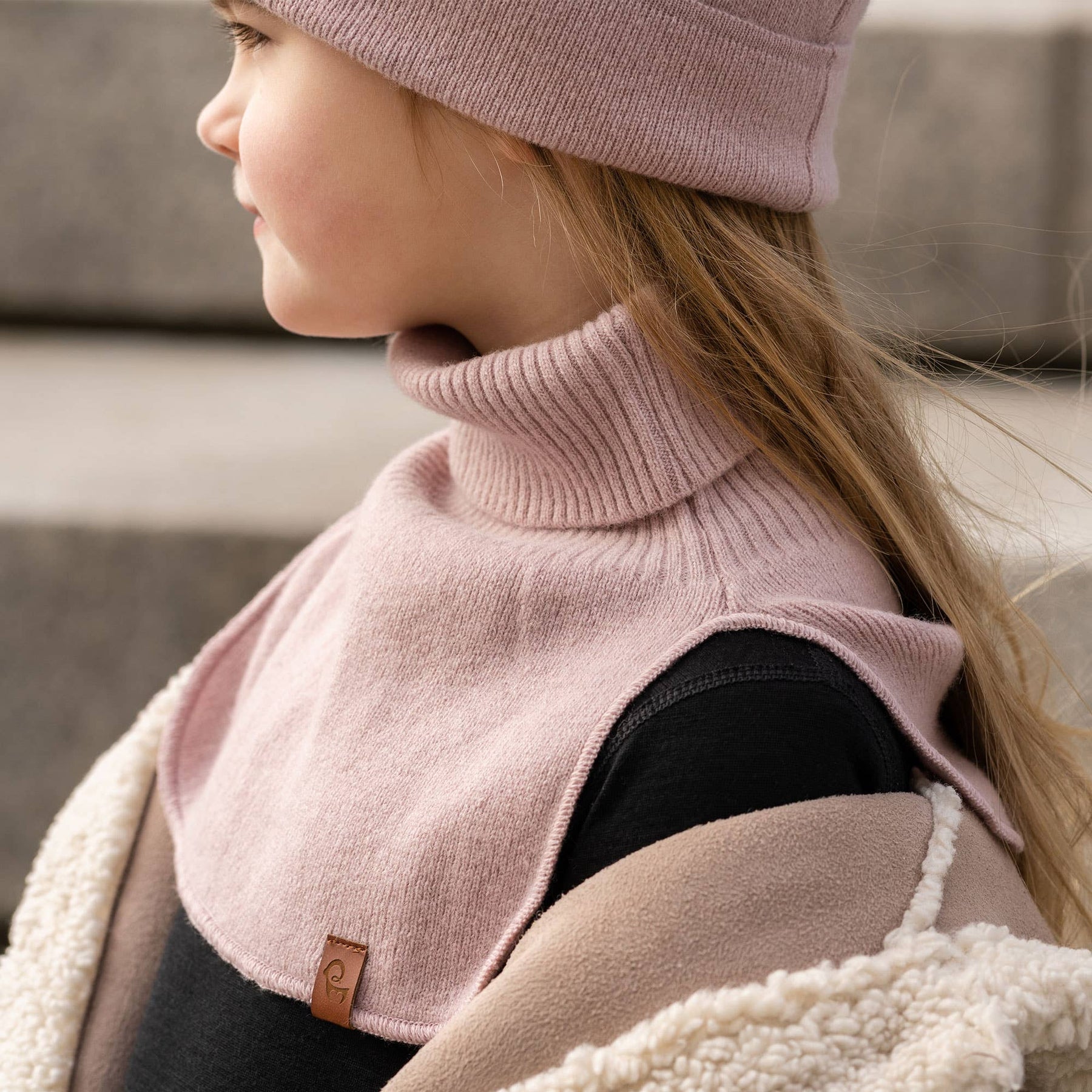 Dickie Halswärmer für Kinder aus Merino und Cashmere: Dunkelgrau / 3-10 Jahre menique      NATURKINDCHEN