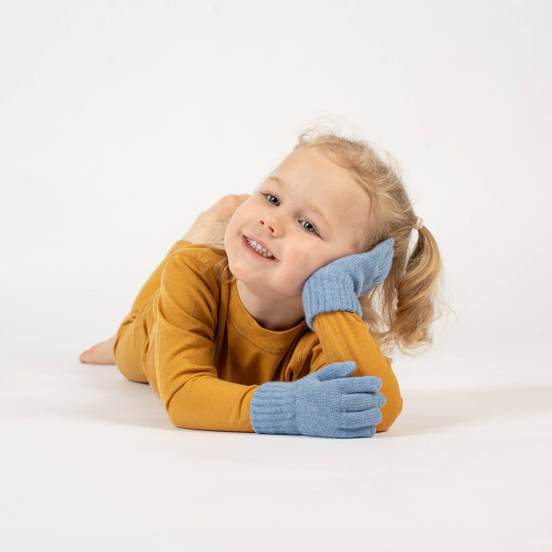 Strickhandschuhe aus Merinowolle und Cashmere für Kinder: Cremiges Beige / 1 - 3 Jahre menique      NATURKINDCHEN