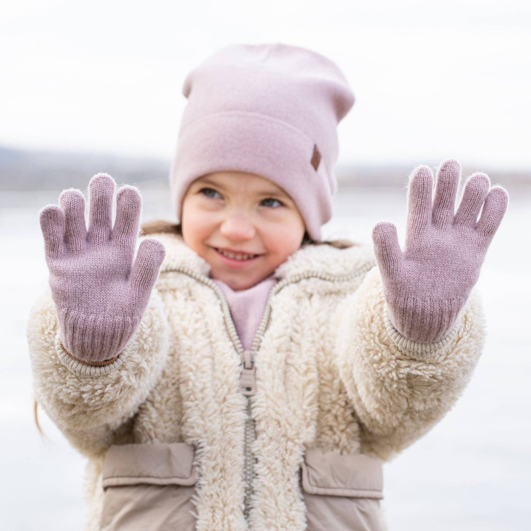 Strickhandschuhe aus Merinowolle und Cashmere für Kinder: Cremiges Beige / 5 - 7 Jahre menique      NATURKINDCHEN