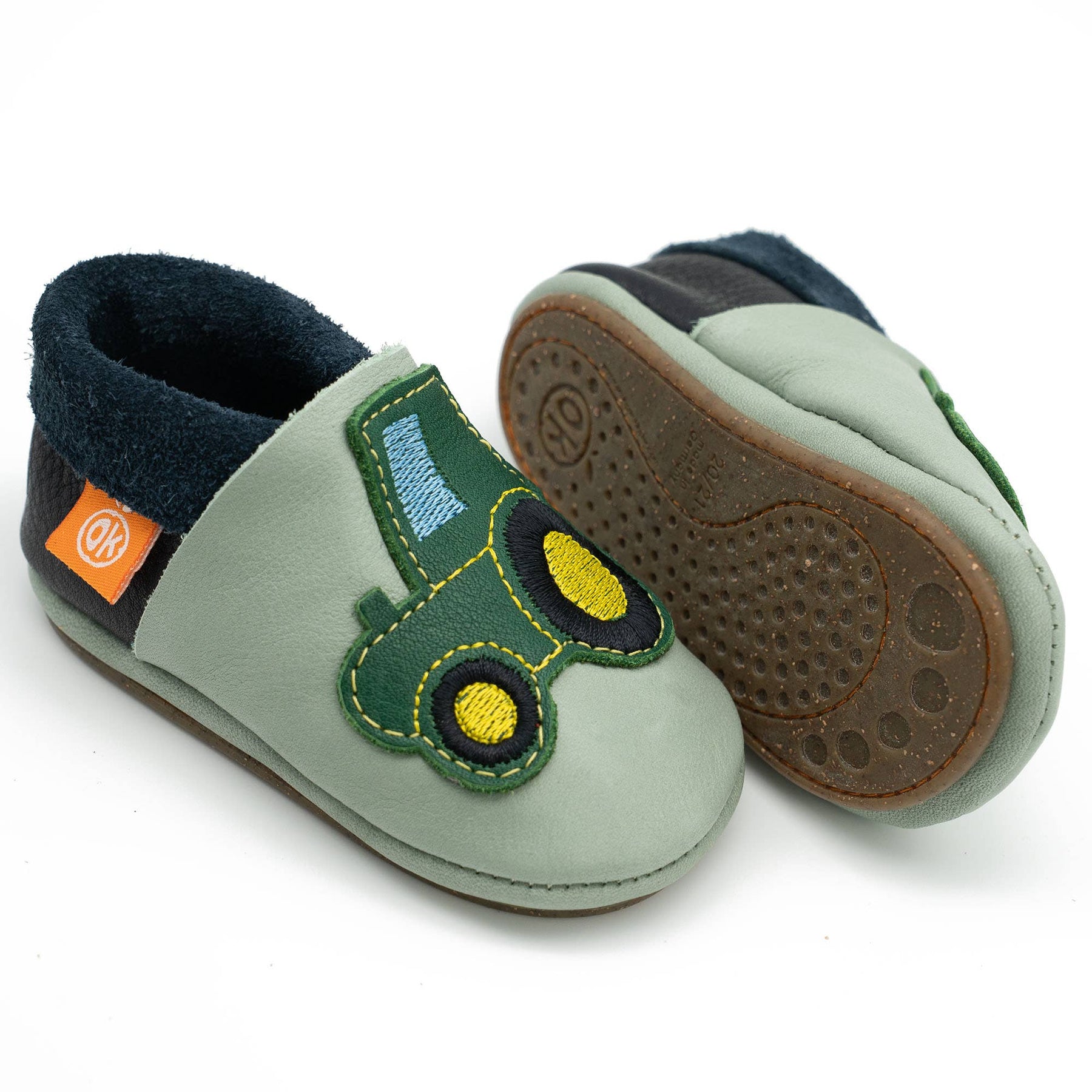 Barfußschuhe AMIGO Motiv Trecker: Mint / 30/31 Orangenkinder®      NATURKINDCHEN