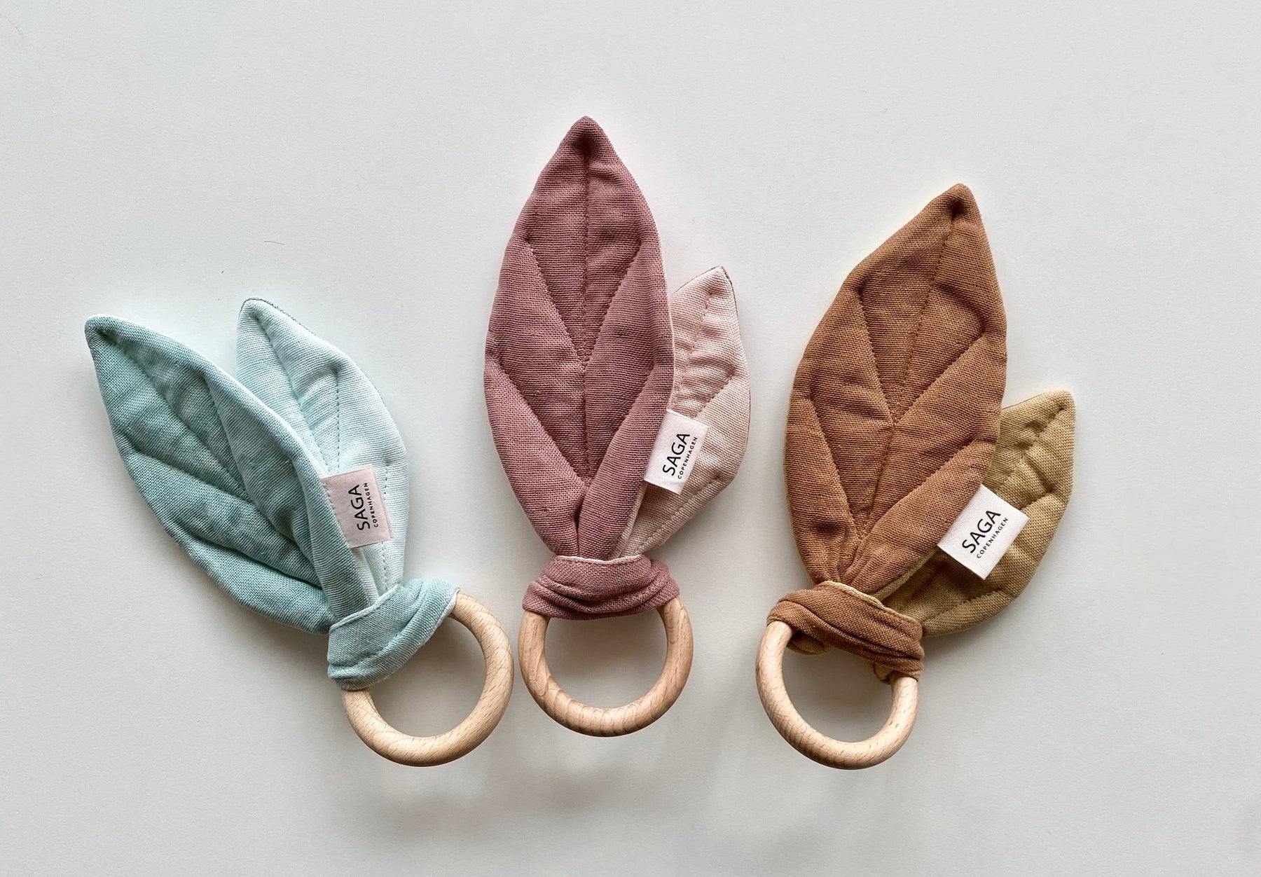 Baby-Sinnesspielzeug - Beißring aus Bio-Baumwolle in Mint: 4 Stck. Saga Copenhagen      NATURKINDCHEN