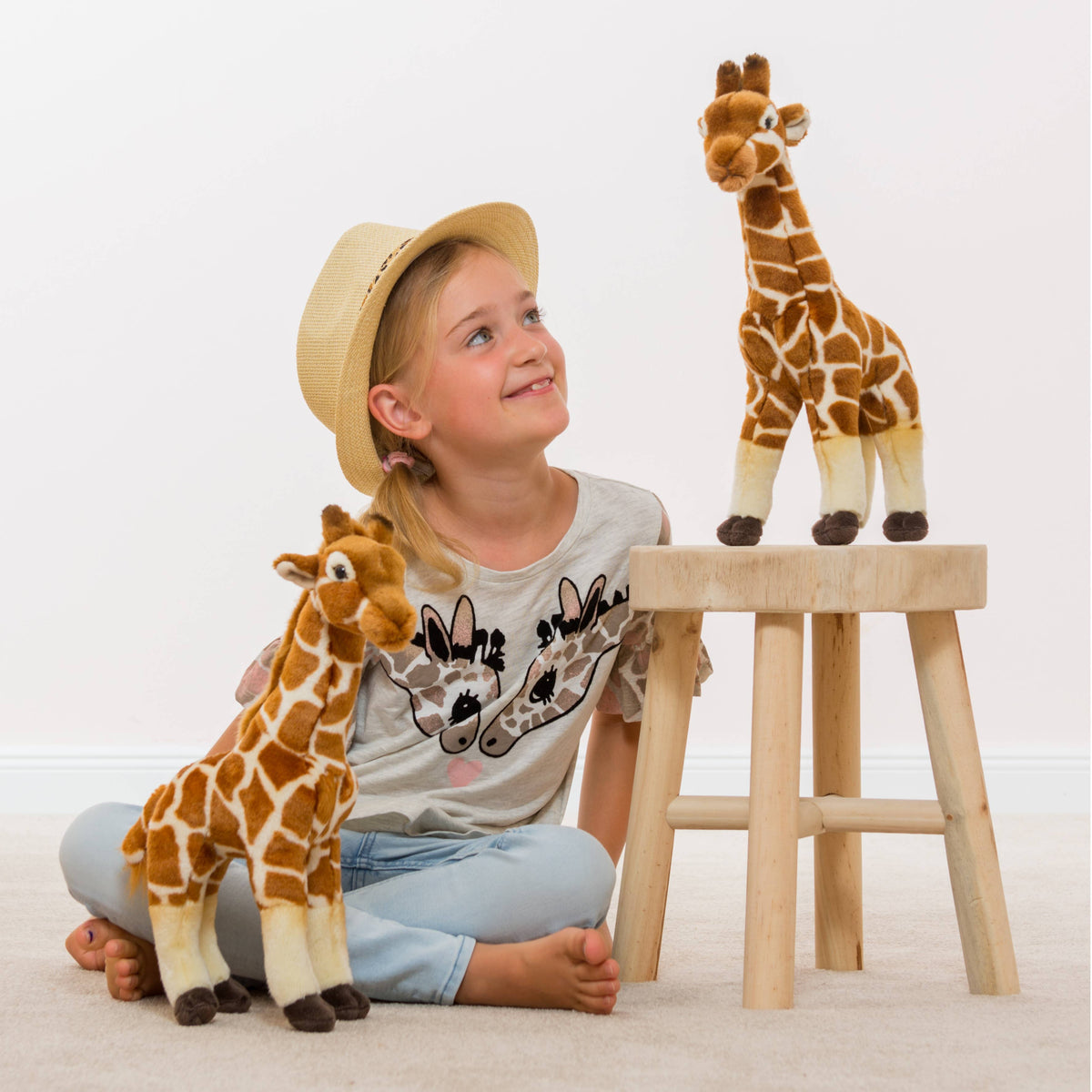 Giraffe stehend 38 cm - Plüschtier - Stofftier Teddy Hermann      NATURKINDCHEN